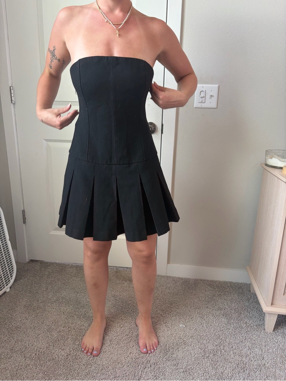 Aritzia Strapless Black Pleated Mini Dress